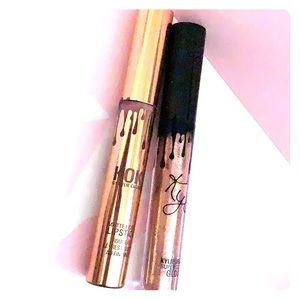 Kylie Super glitter gloss & matte Liquid Lipstick